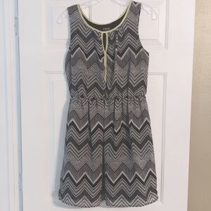 A. Byer Women's Flowy Split Neck Herringbone Lined Dress